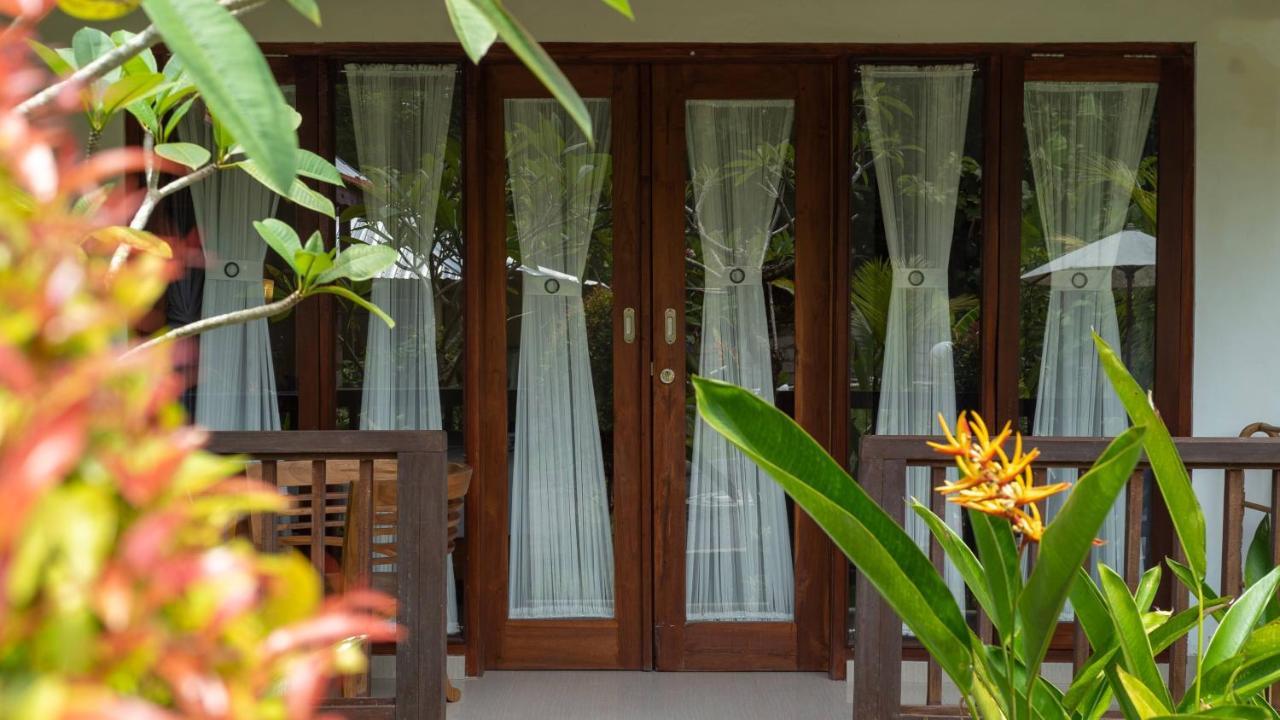 Sindhu Mesari Bungalow Toyapakeh エクステリア 写真