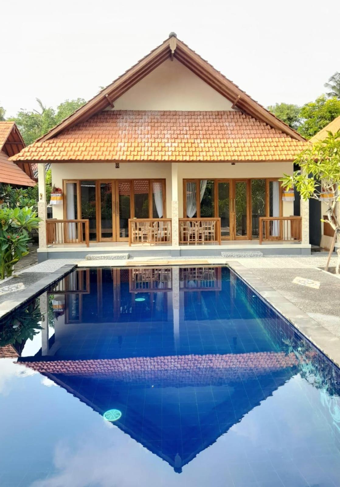 Sindhu Mesari Bungalow Toyapakeh エクステリア 写真